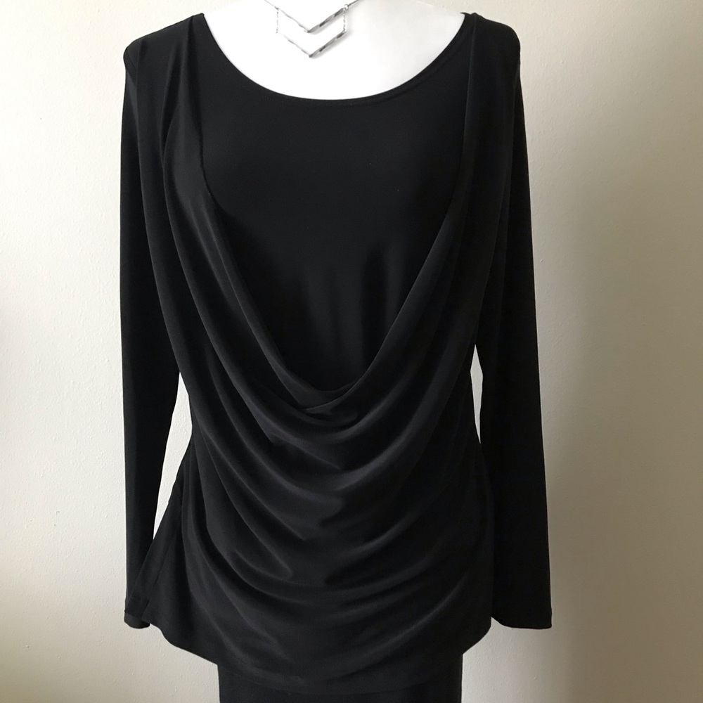 🖤Simpli deep cowl top